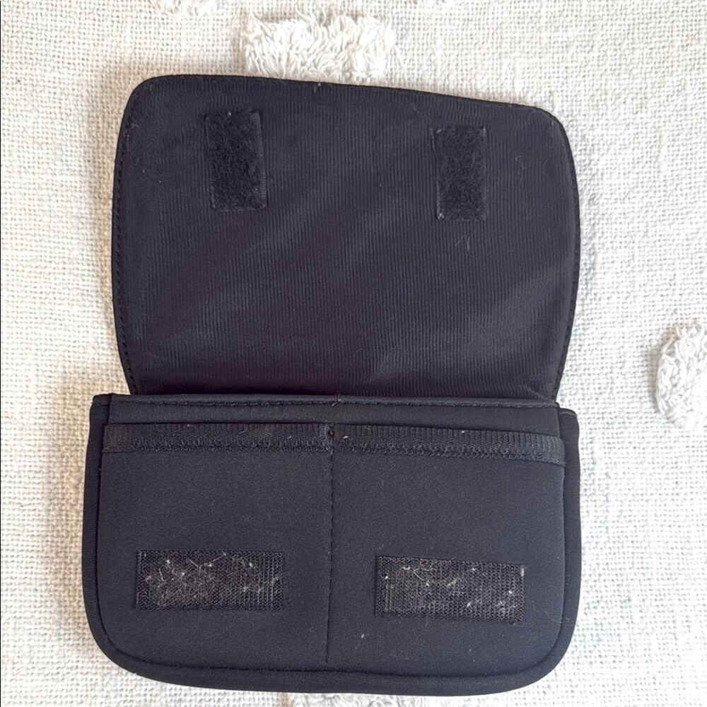 Black Tech Accessory Pouch - Picture 3 of 6